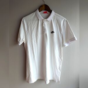 Nike Sportswear Mens XXL Athletic Short Sleeve Cotton Embraided Logo Golf  Shirt